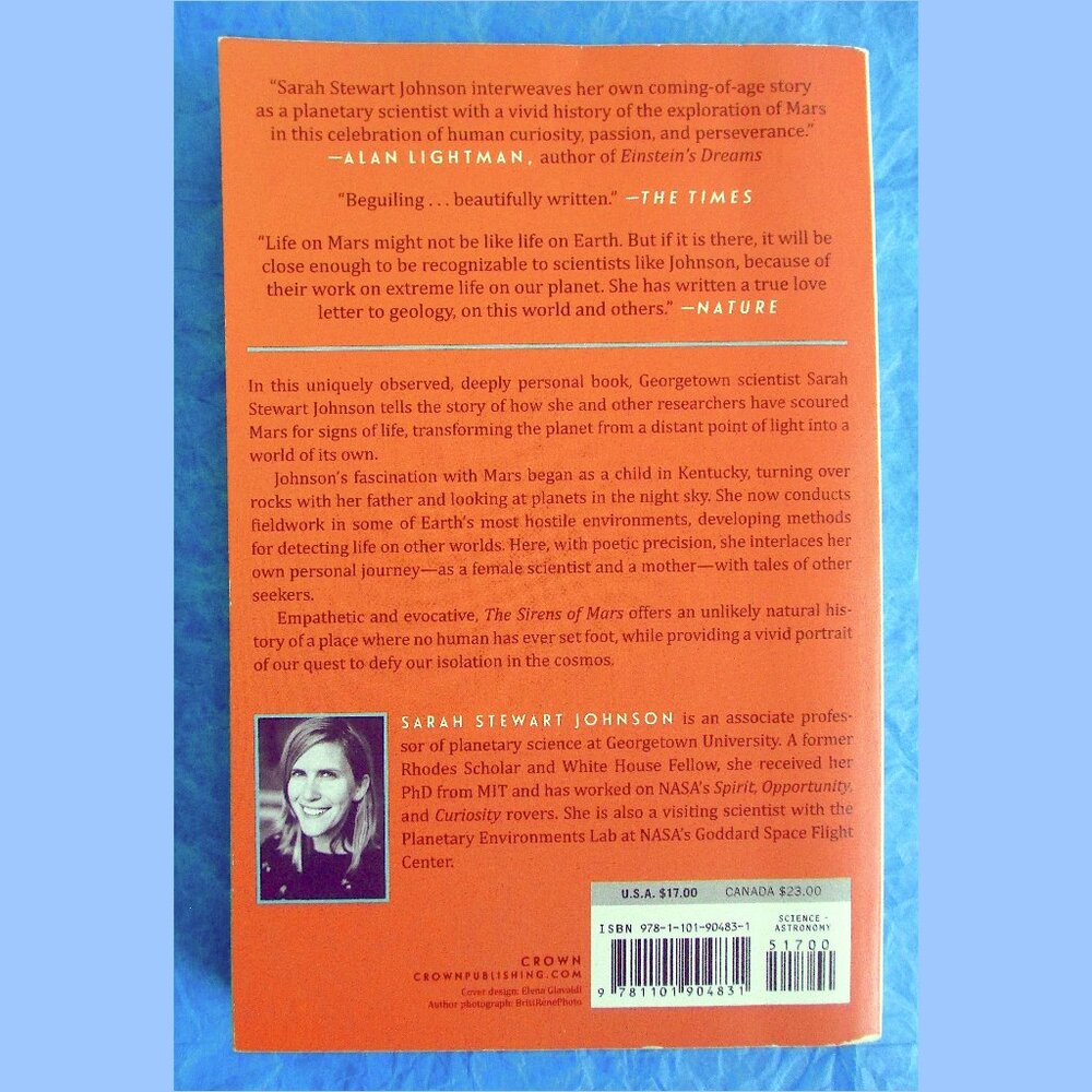 Book - The Sirens of Mars: Searching for Life on Another World, by Sarah Johnson - Picture 15 of 15